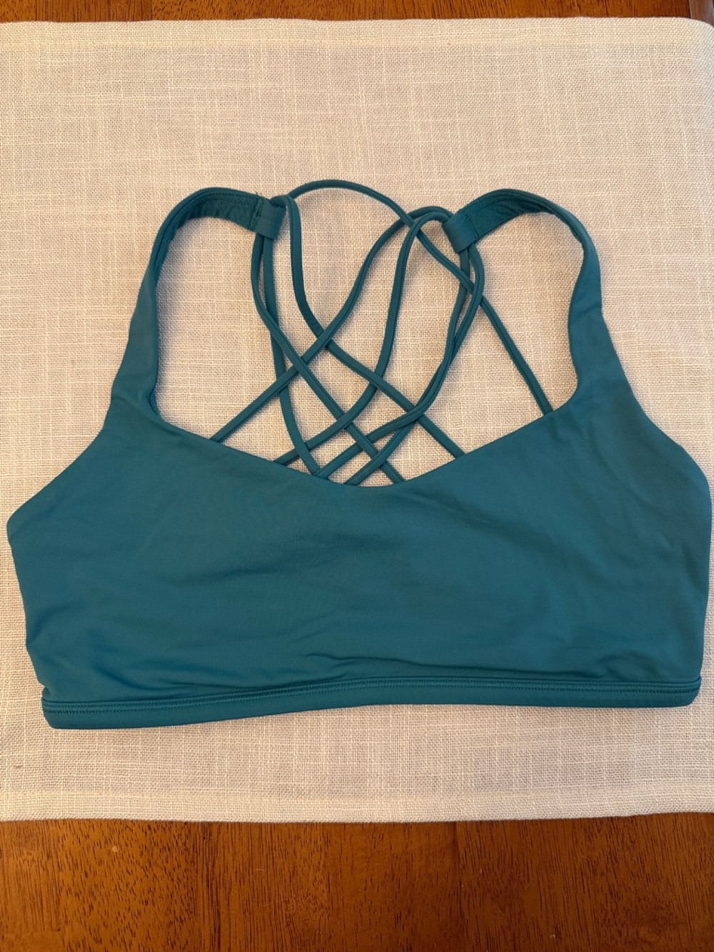 Lululemon Free to Be Wild Bra